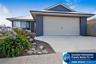 Main view of Homely house listing, 1 Arleon Court, Somerville VIC