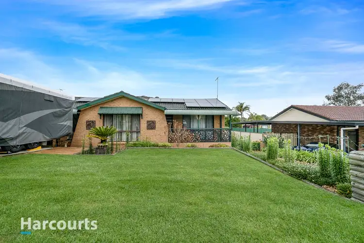 8 Jeffrey Avenue, St Clair NSW 2759