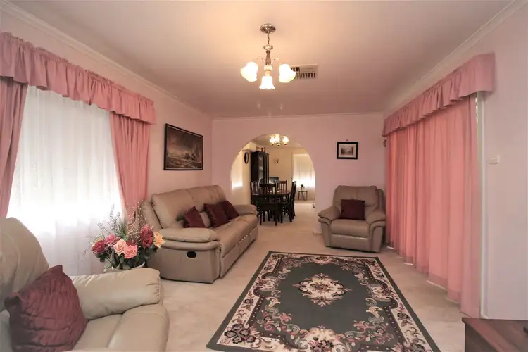 Sixth view of Homely house listing, 2 Cutler Avenue, Cootamundra NSW 2590
