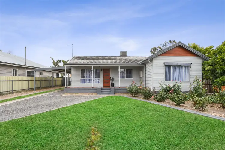 2 Dollar Avenue, Horsham VIC 3400