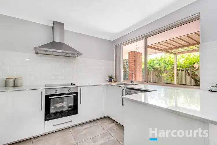 12 Parakeelya Road, Banksia Grove WA 6031