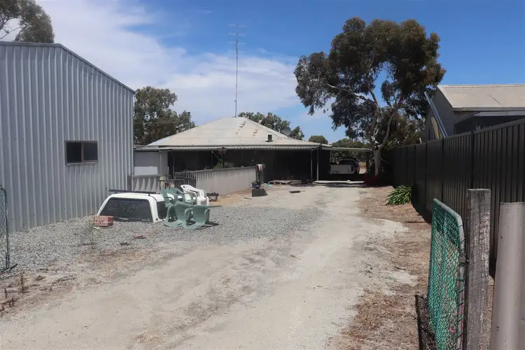 Sixth view of Homely house listing, 10 Cavell Street, Calingiri WA 6569