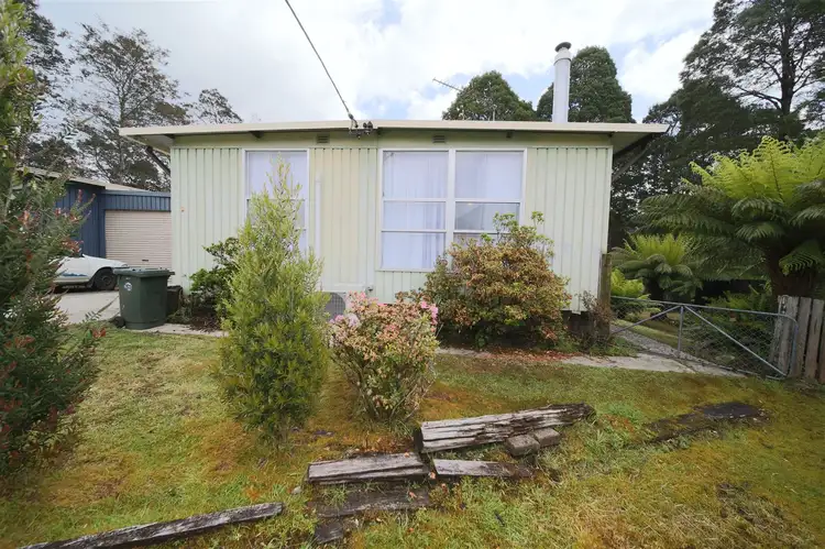 9 Gum Drive, Rosebery TAS 7470