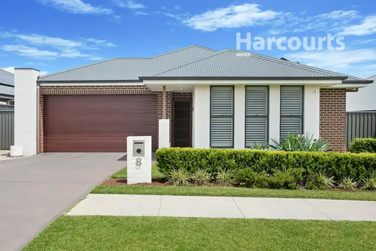 8 Challenger Street, Gregory Hills NSW 2557
