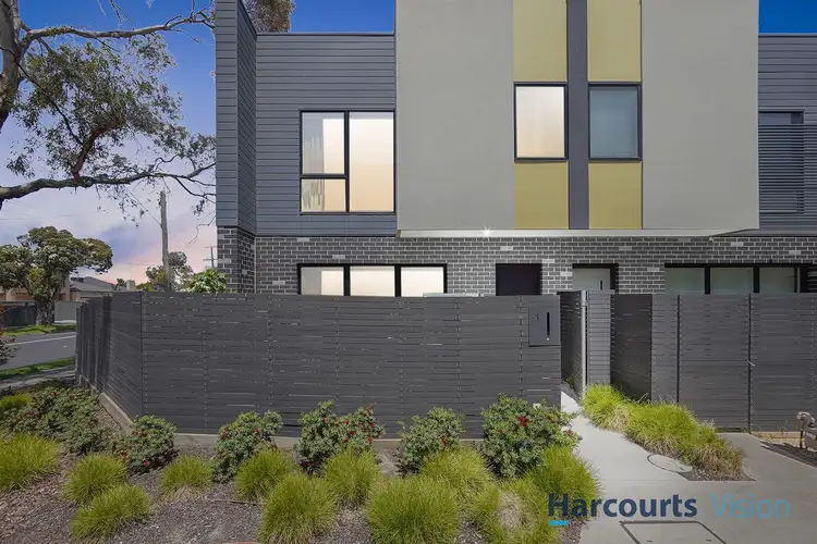 1 Selo Walk, Avondale Heights VIC 3034