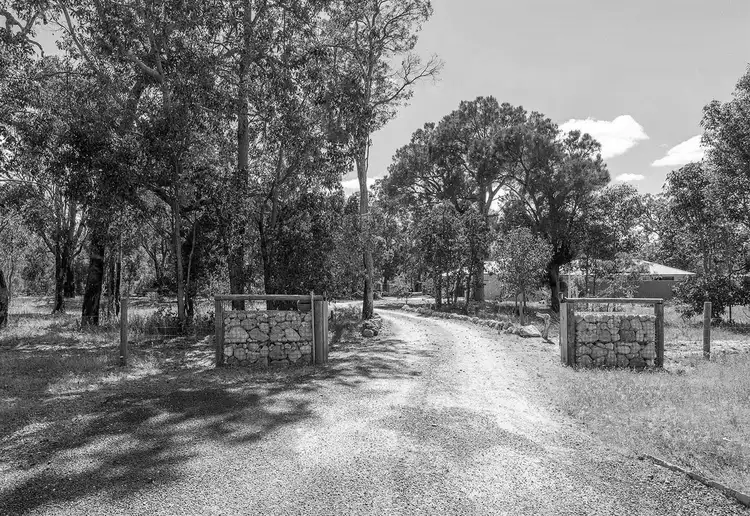 218 Stacey Rise, Lake Clifton WA 6215