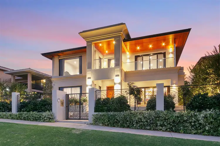 9 Tuart Street, Applecross WA 6153