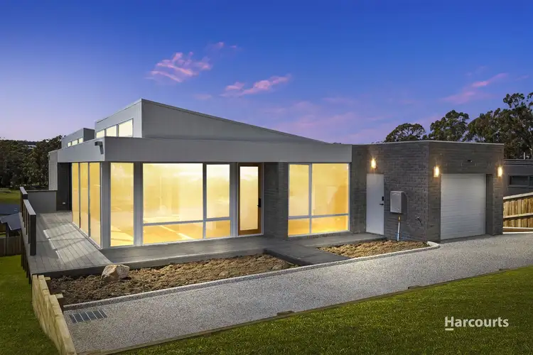 21 Reeves Crescent, Kingston TAS 7050
