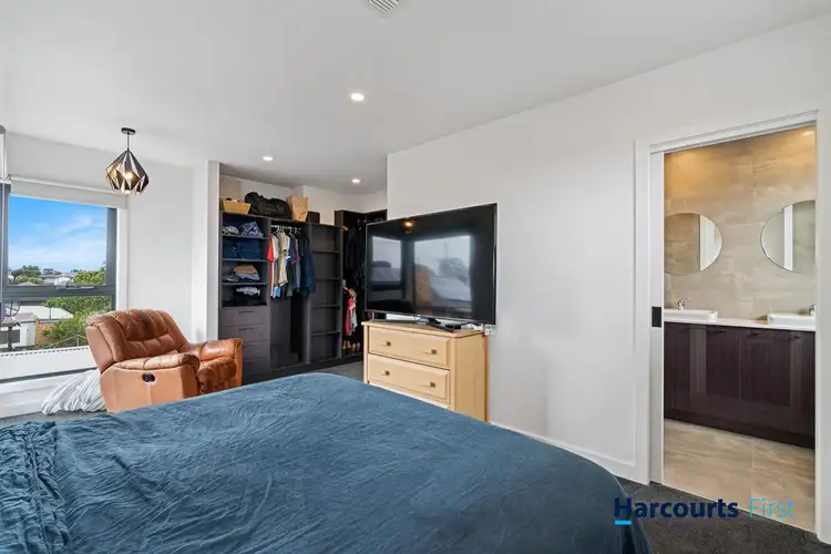 Fifth view of Homely townhouse listing, 2/207 Warrigal Road, Cheltenham VIC 3192