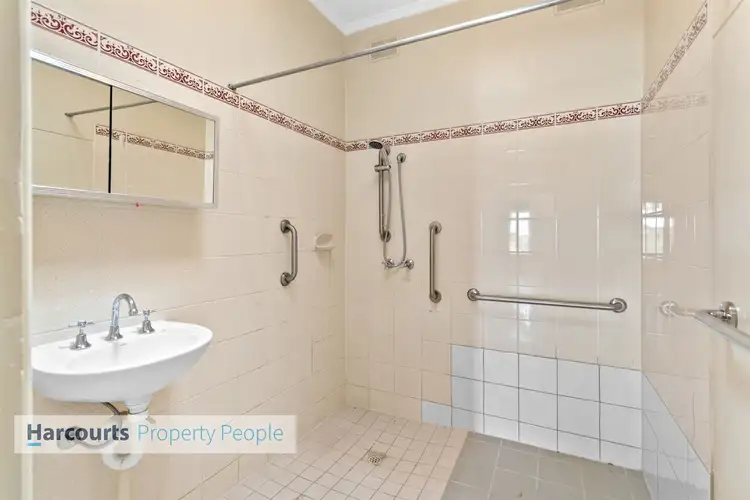 Sixth view of Homely semi-detached listing, 24 Carey Avenue, Seaton SA 5023