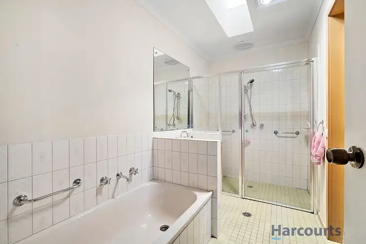 Fifth view of Homely unit listing, 3/106 Cuthberts Road, Alfredton VIC 3350
