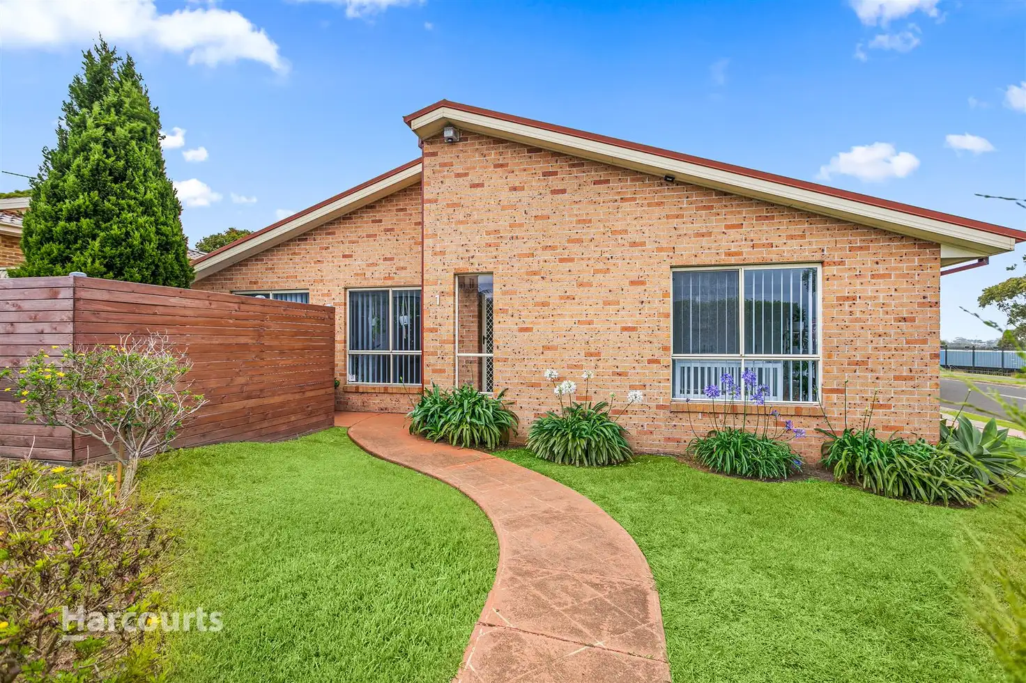 Main view of Homely villa listing, 1/18 Willinga Road, Flinders NSW 2529