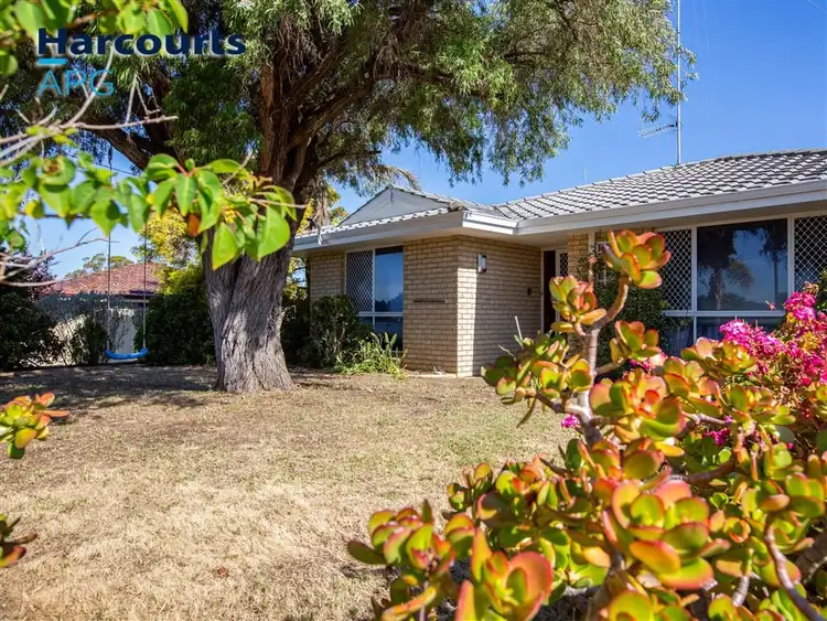 25 Crampton Avenue, Eaton WA 6232