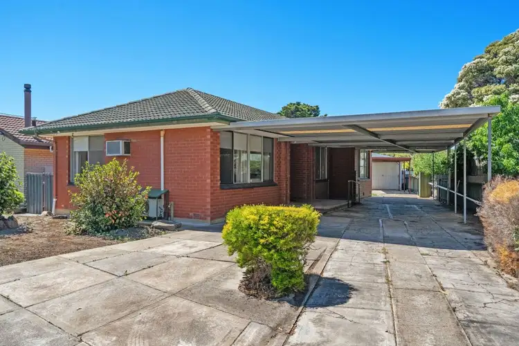 Second view of Homely house listing, 5 Shirburn Avenue, Morphett Vale SA 5162