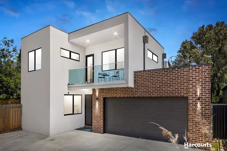 2/107 Harley Street North, Knoxfield VIC 3180