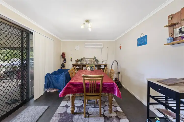 Sixth view of Homely house listing, 1 Lawcon Court, Oakey QLD 4401