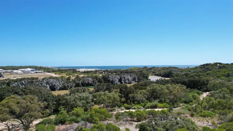 37 Church Street, Dongara WA 6525