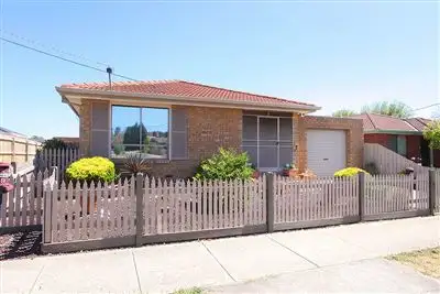 1/349 Findon Road, Epping VIC