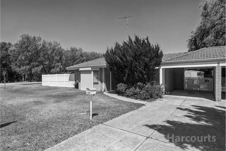1/88 Oaklands Avenue, Halls Head WA 6210