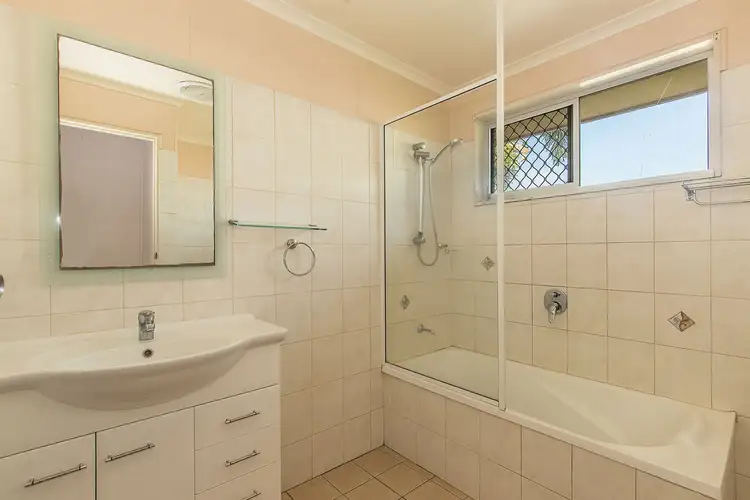 Fifth view of Homely house listing, 10 Willow Court, Kirwan QLD 4817