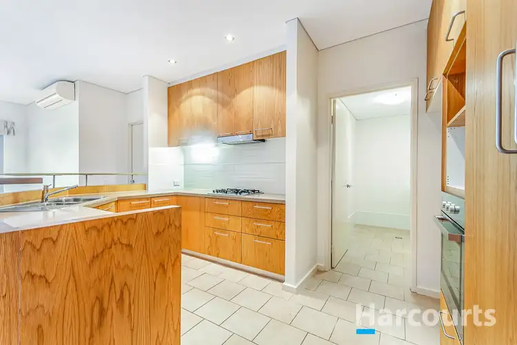 Fifth view of Homely villa listing, 33/10 Roebuck Drive, Salter Point WA 6152