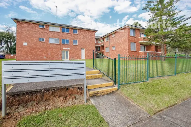 10/102 Dumaresq Street, Campbelltown NSW 2560