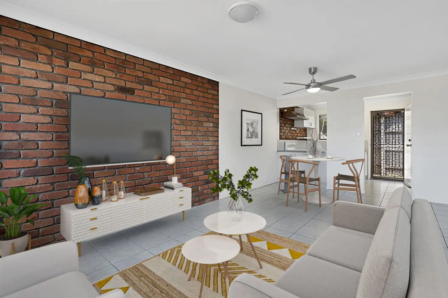 Main view of Homely unit listing, 2/50 Junction Road, Morningside QLD 4170