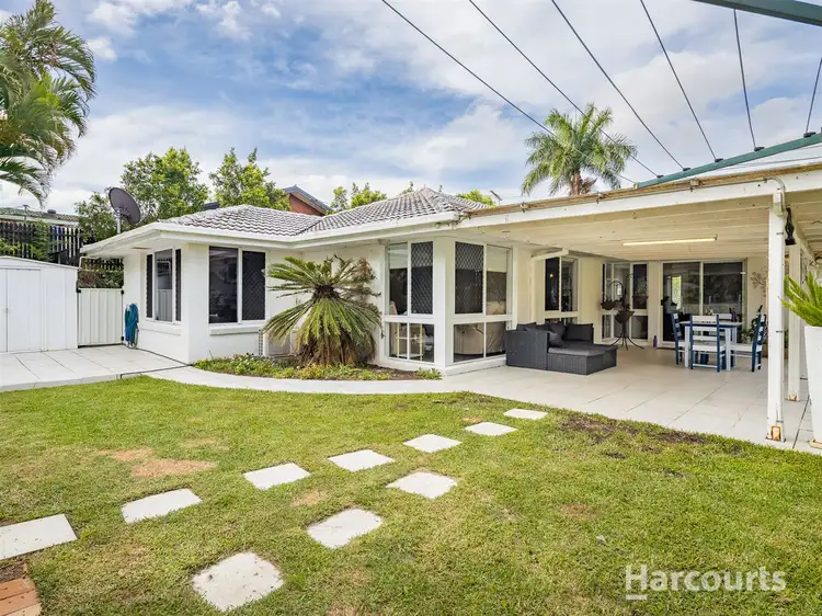 3 Grenoble Street, Petrie QLD 4502