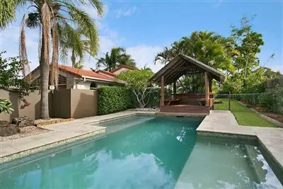 4 Heatherton St, Robina QLD