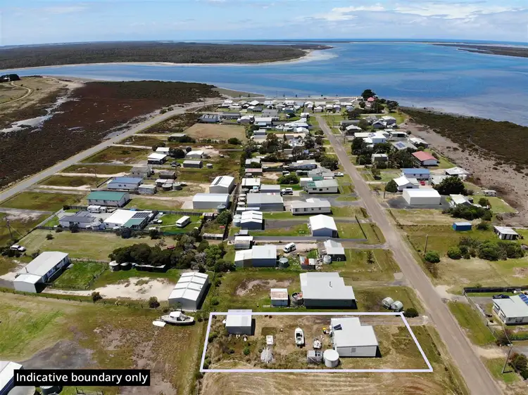30 Fisher Street, Manns Beach VIC 3971
