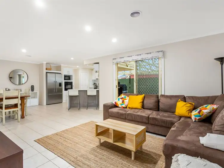 Fifth view of Homely house listing, 5 John Vear Close, Hastings VIC 3915