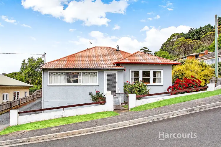 7 Noel Street, Parklands TAS 7320