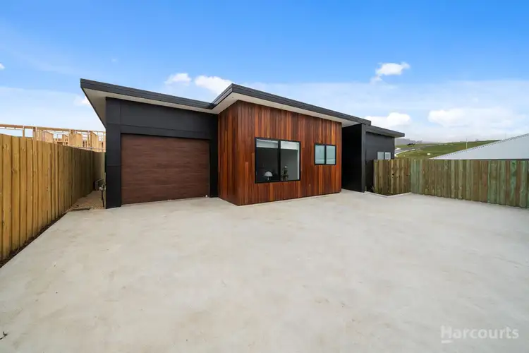 2/5 Winterborne Road, Rokeby TAS 7019
