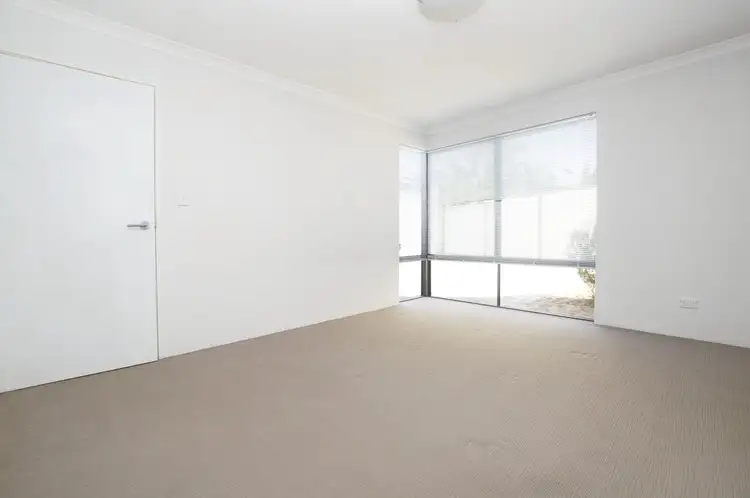 Seventh view of Homely unit listing, C/283 Kingsway, Darch WA 6065