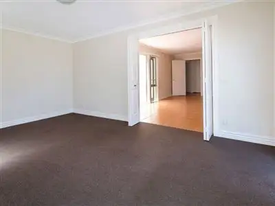 Fifth view of Homely unit listing, 12a Winton Avenue, Frankston VIC