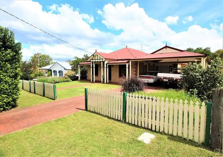 12 Donovan St