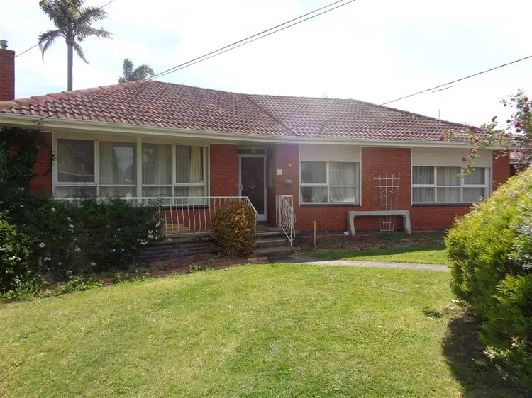3 Eastbourne Court