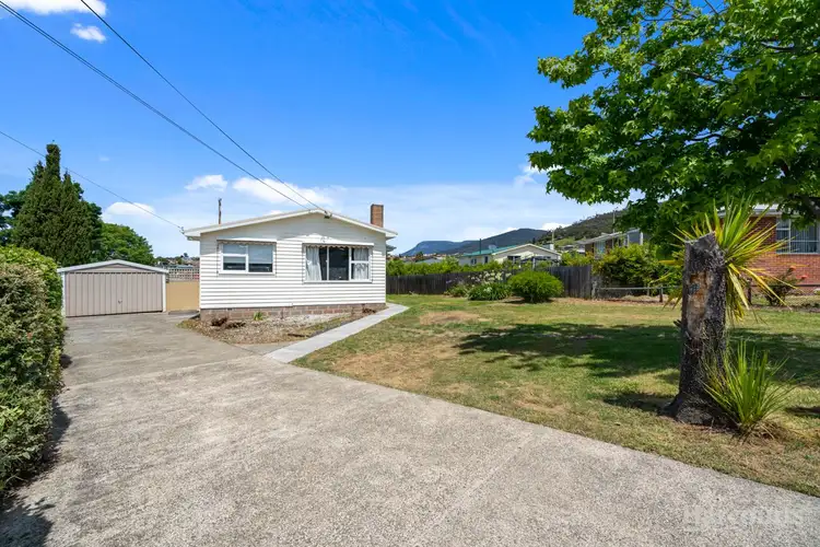 39 Adelphi Road, Claremont TAS 7011