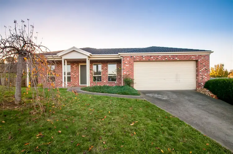 Second view of Homely house listing, 7 Leichardt Court, Warragul VIC 3820