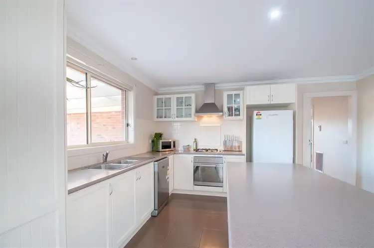 Fourth view of Homely house listing, 7 Leichardt Court, Warragul VIC 3820