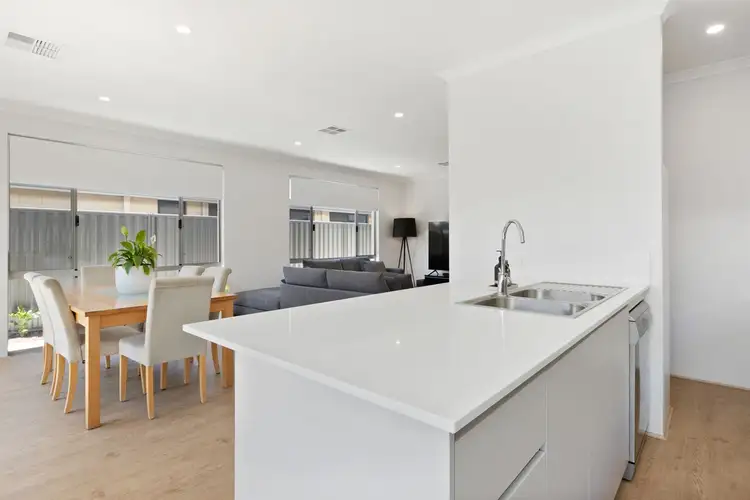 Fourth view of Homely house listing, 27 Aquinnah Way, Wellard WA 6170
