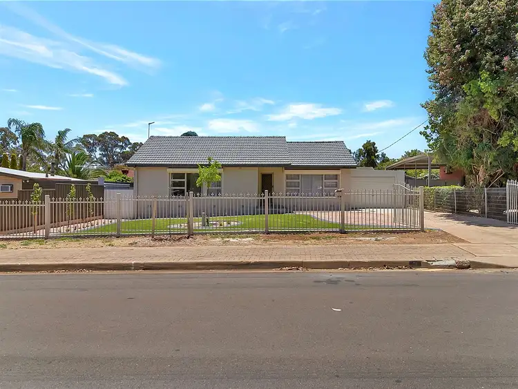 9 Salway Street, Elizabeth Park SA 5113