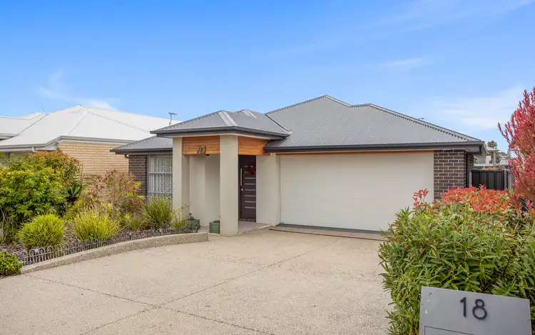 Fourth view of Homely house listing, 18 Malen Avenue, Victor Harbor SA 5211