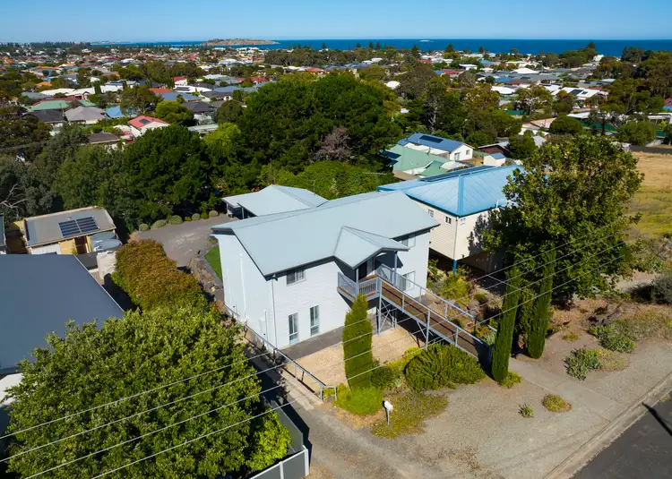 26 Laurie Avenue, Encounter Bay SA 5211