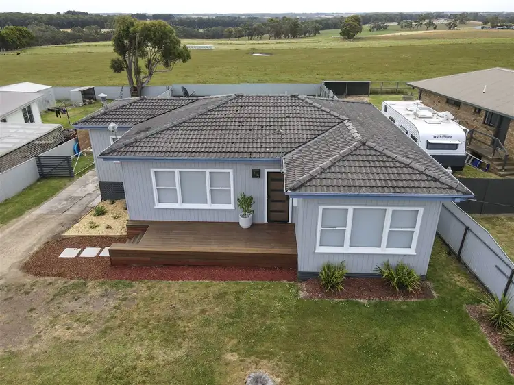 61 Barrett Street, Timboon VIC 3268