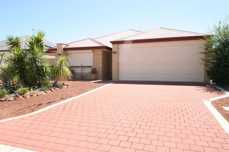 19 Buttermere Approach, Waikiki WA 6169