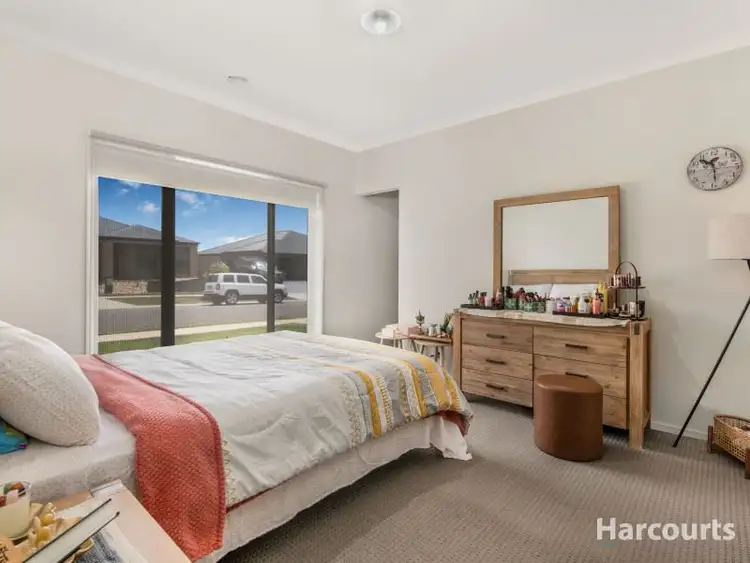 Fifth view of Homely house listing, 4 Sunnybrook Avenue, Warragul VIC 3820