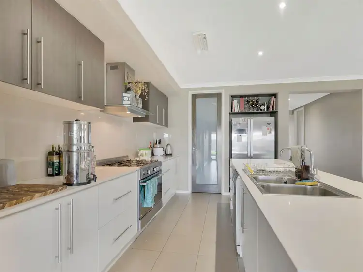 Third view of Homely house listing, 4 Hoysted Court, Wangaratta VIC 3677