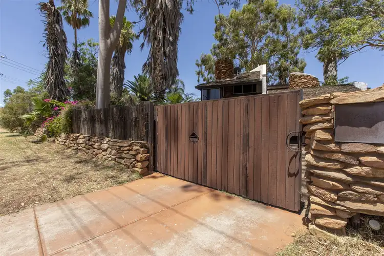 130 Bradshaw Dr