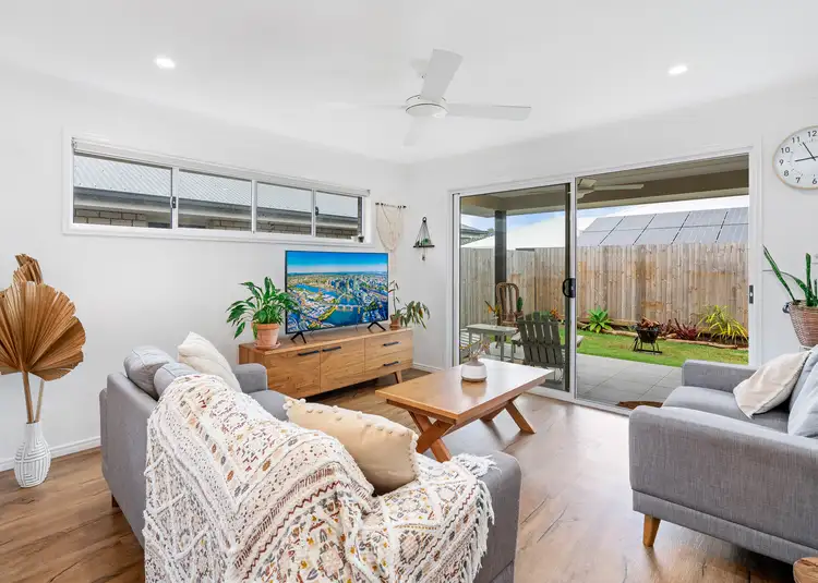 Second view of Homely house listing, 28 Kingsdale Avenue, Thornlands QLD 4164